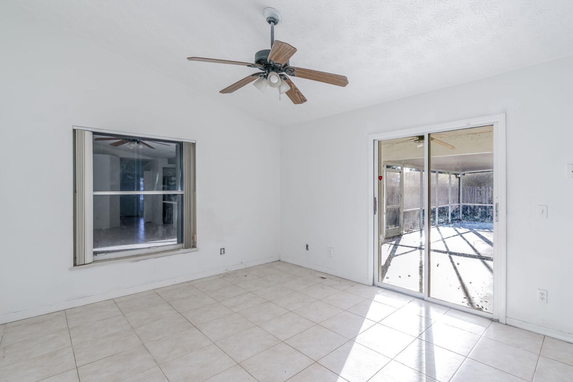 298 SW Eyerly Avenue, Port Saint Lucie, FL 34953 Photo