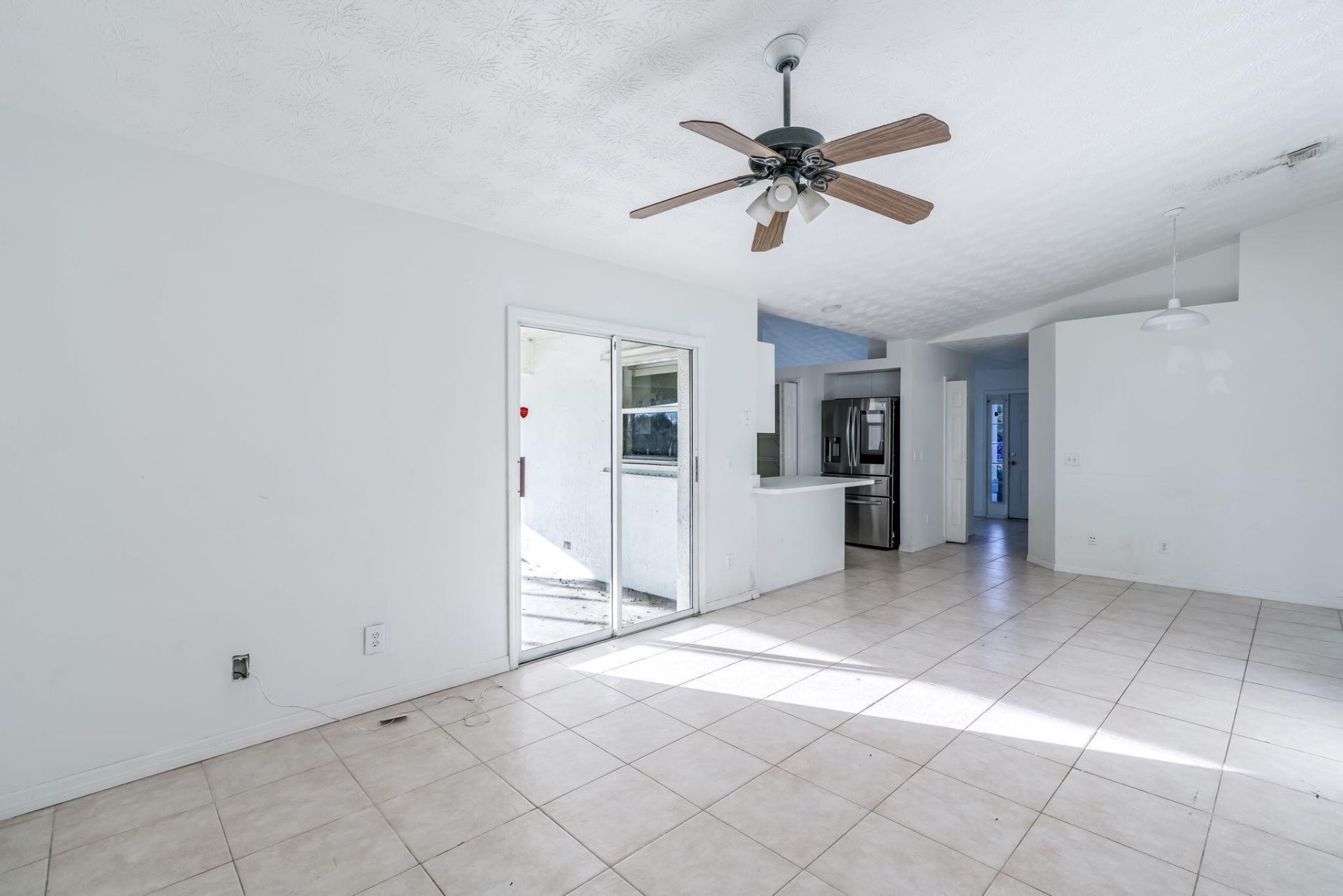 298 SW Eyerly Avenue, Port Saint Lucie, FL 34953 Photo