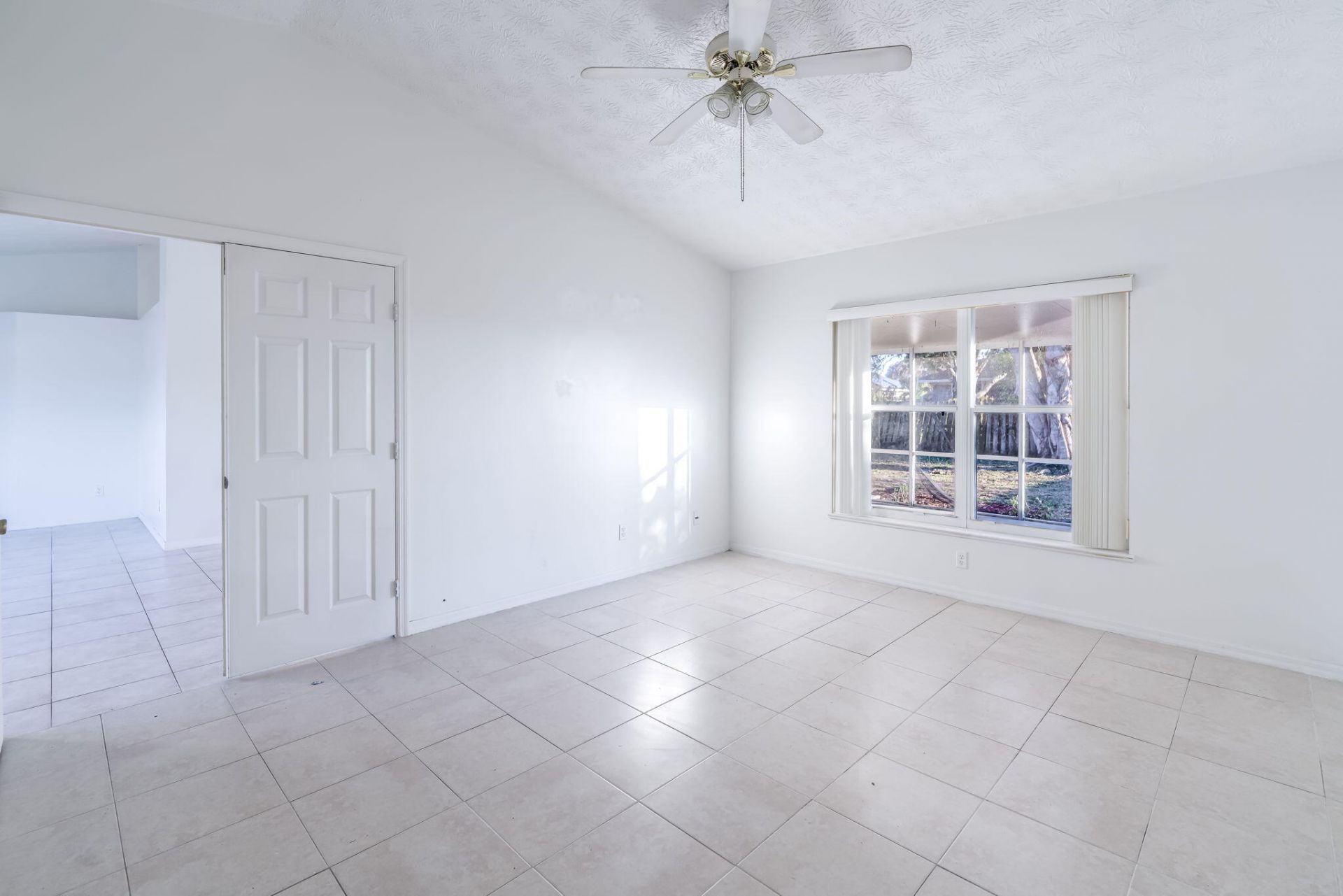 298 SW Eyerly Avenue, Port Saint Lucie, FL 34953 Photo
