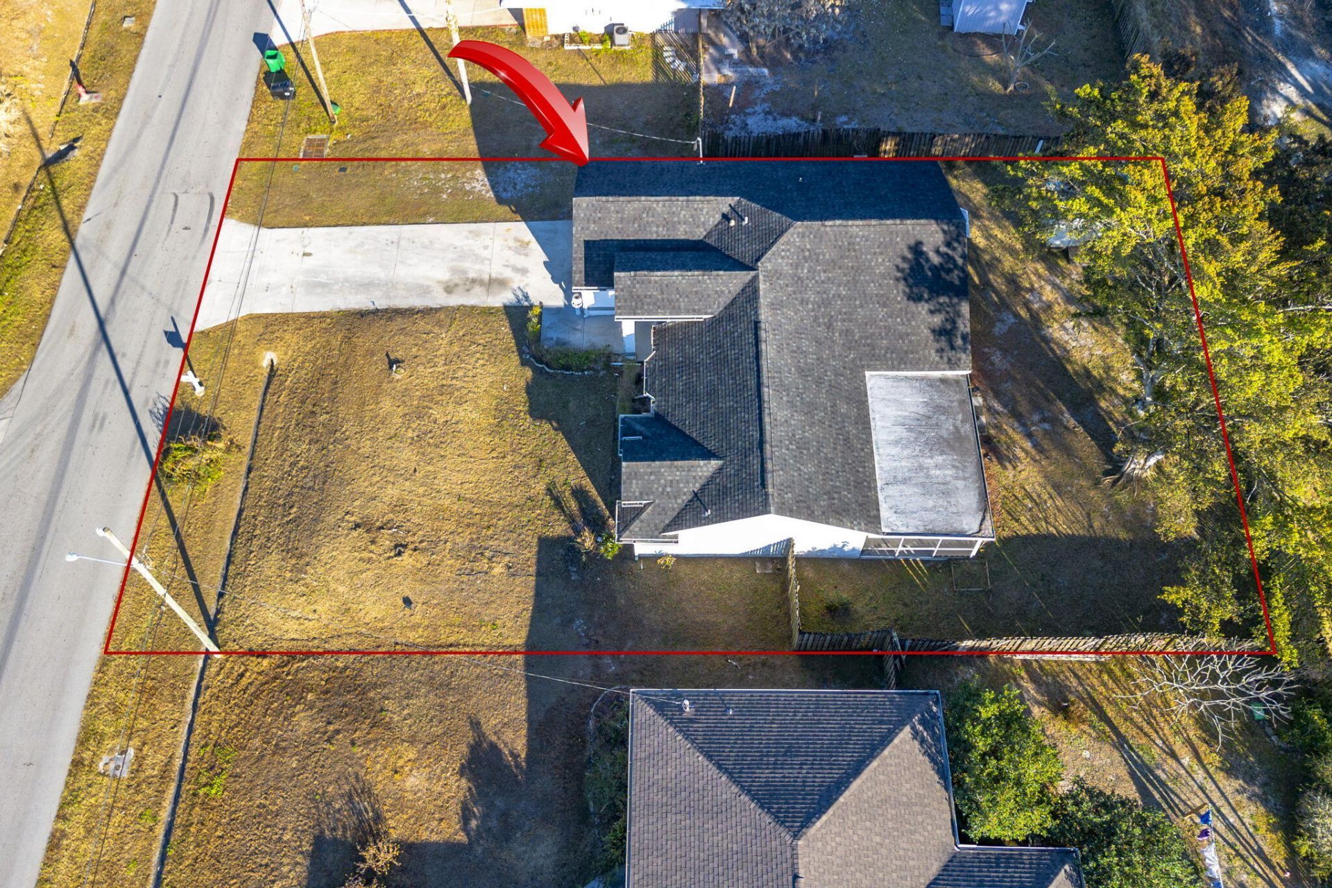 298 SW Eyerly Avenue, Port Saint Lucie, FL 34953 Photo