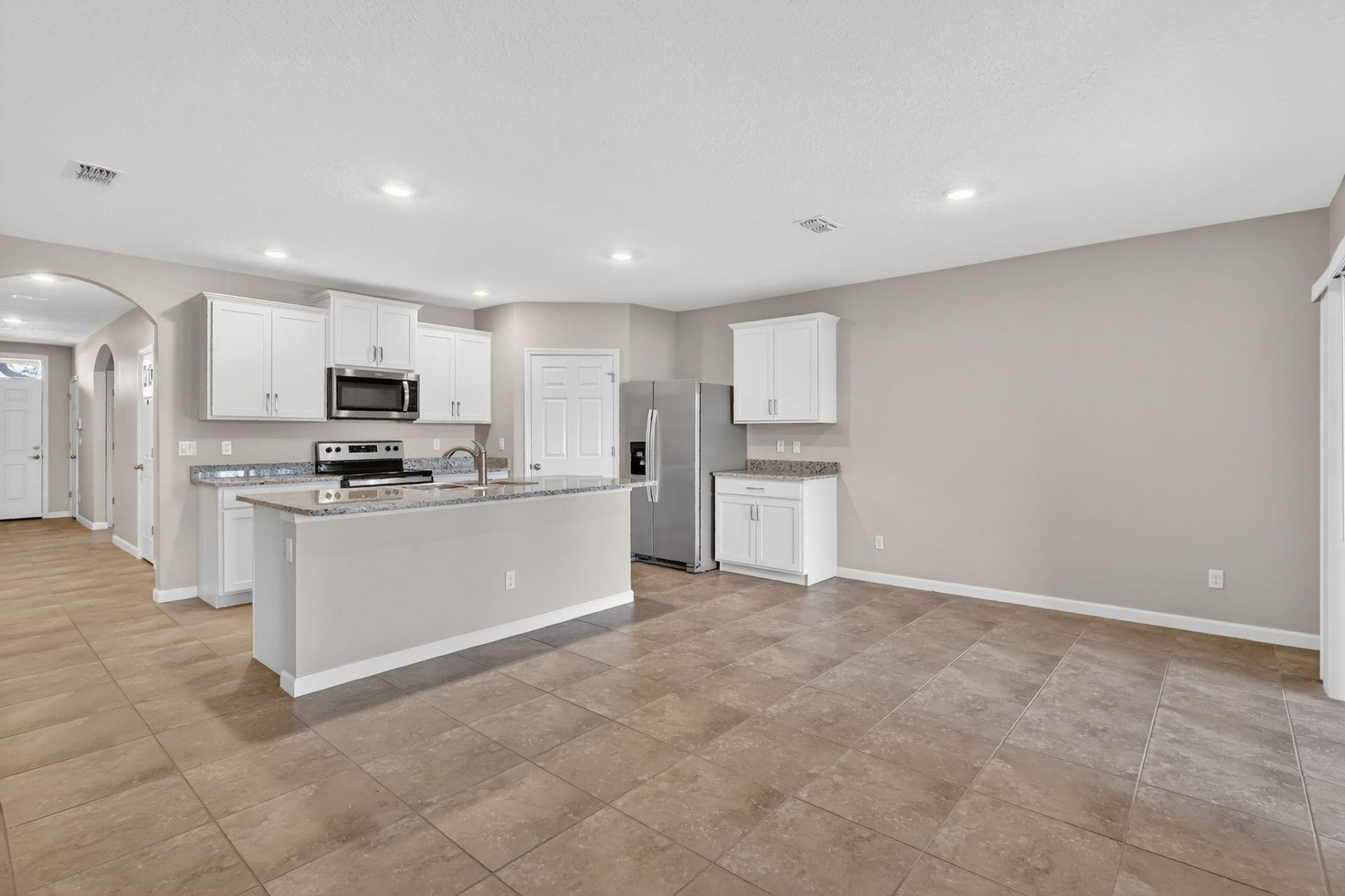 6556 NW Oaklawn Way, Port Saint Lucie, FL 34983 Photo