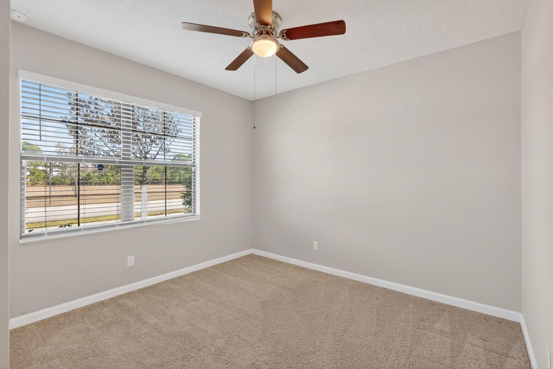 6556 NW Oaklawn Way, Port Saint Lucie, FL 34983 Photo