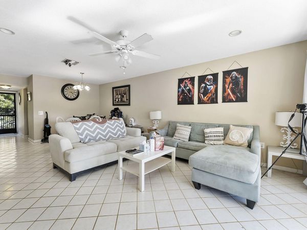 4266 Deste Court, Unit 307, Lake Worth, FL 33467