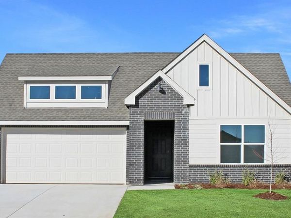 10217 NW 27th Street, Oklahoma City, OK 73099