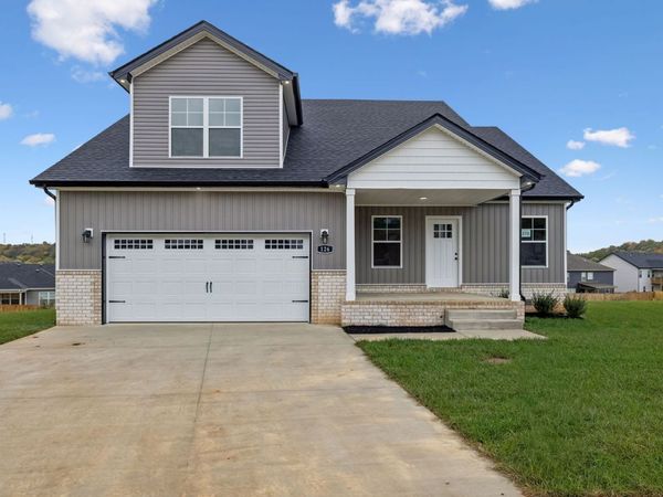 126 Brenda Dr, Clarksville, TN 37040