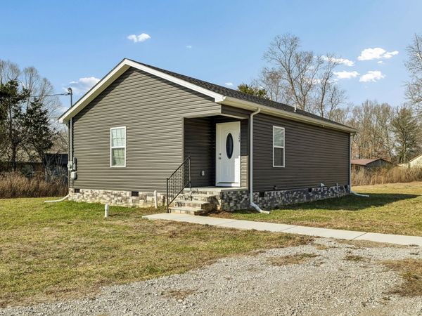 124 Lp Bradford Rd , Estill Springs, TN 37330