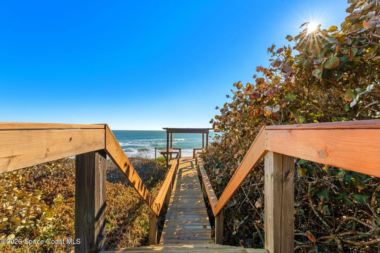 9085 Highway A1a, Melbourne Beach, FL 32951 Photo