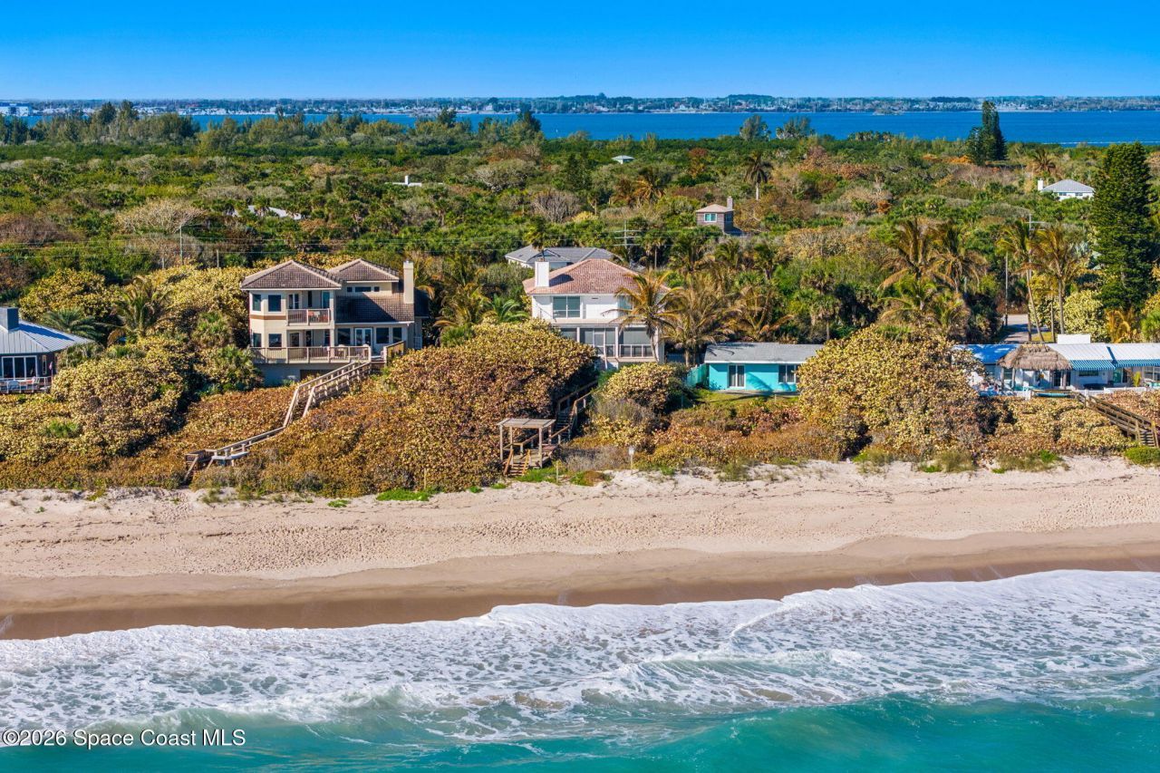 9085 Highway A1a, Melbourne Beach, FL 32951 Photo