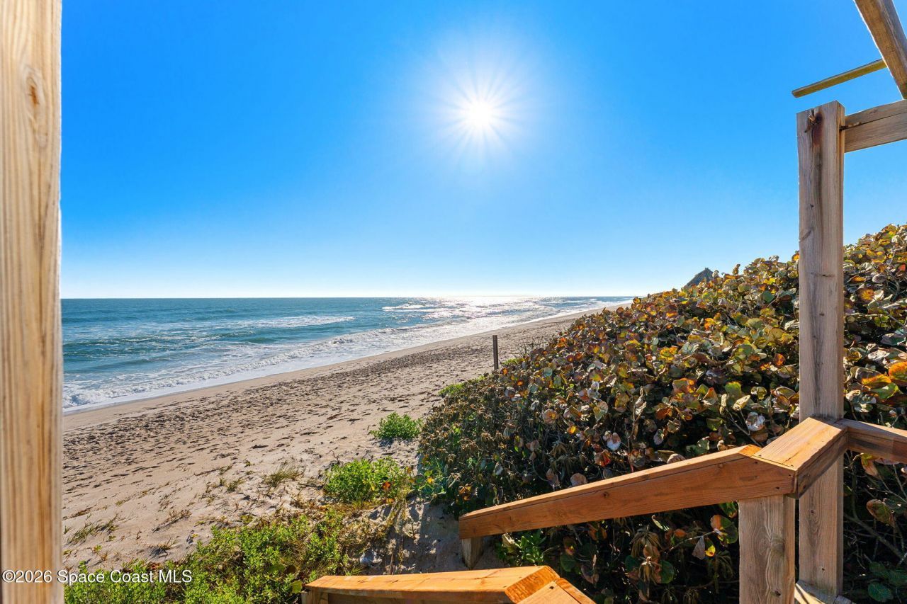 9085 Highway A1a, Melbourne Beach, FL 32951 Photo