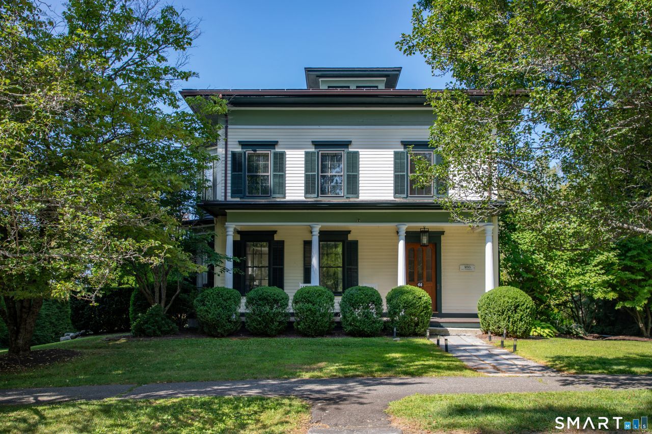 44 South, Litchfield, CT 06759 Main Photo