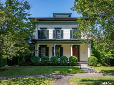 44 South, Litchfield, CT 06759