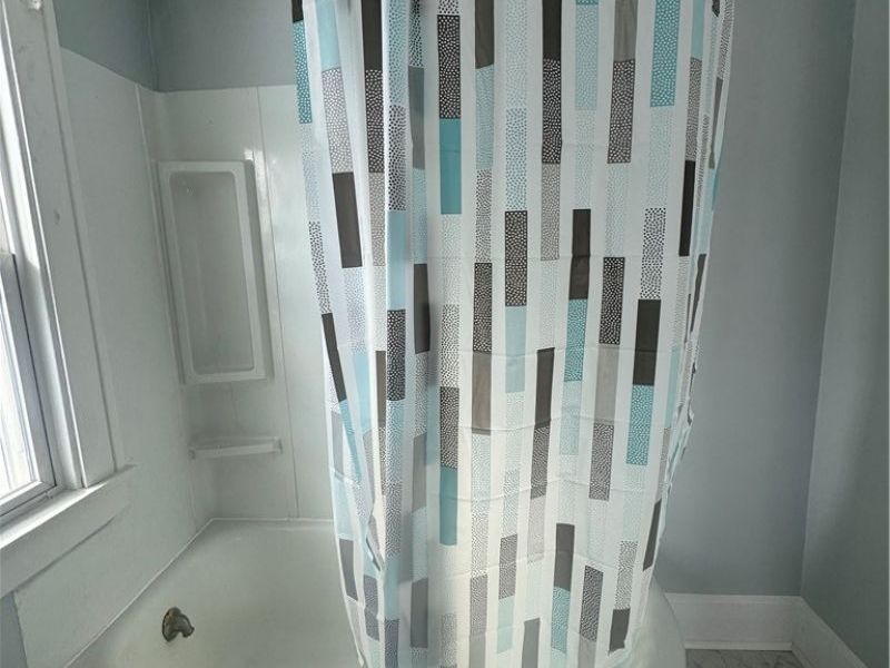 225 W Wood Street, Lowellville, OH 44436 Photo 11