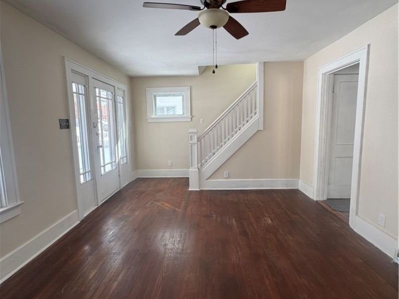 225 W Wood Street, Lowellville, OH 44436 Photo 6