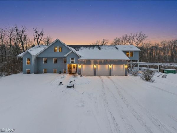 593 Silvercrest Road, Wadsworth, OH 44281