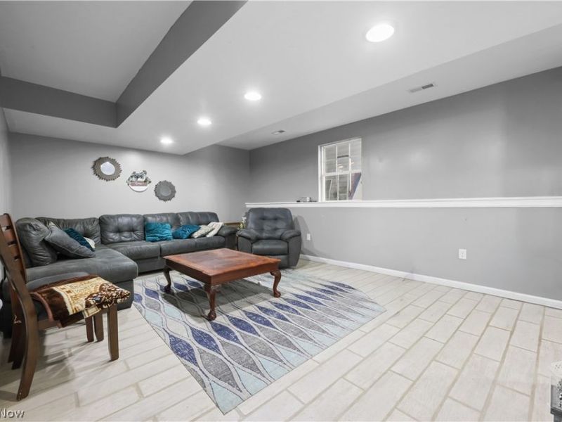 593 Silvercrest Road, Wadsworth, OH 44281 Photo 15