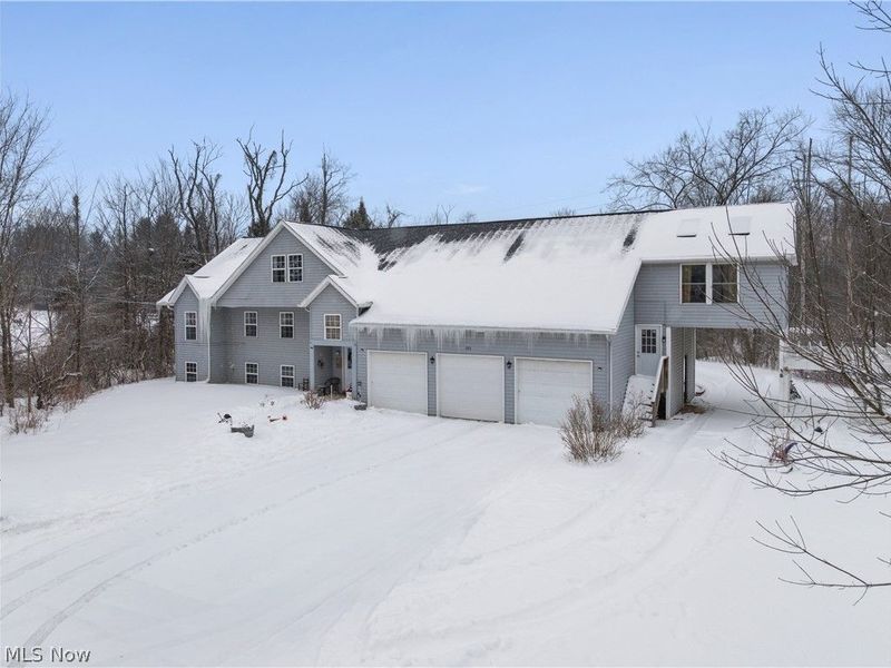 593 Silvercrest Road, Wadsworth, OH 44281 Photo 3