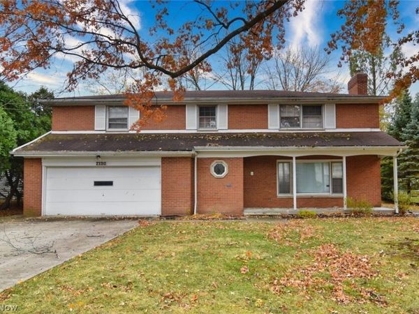 23310 Wendover Drive, Beachwood, OH 44122