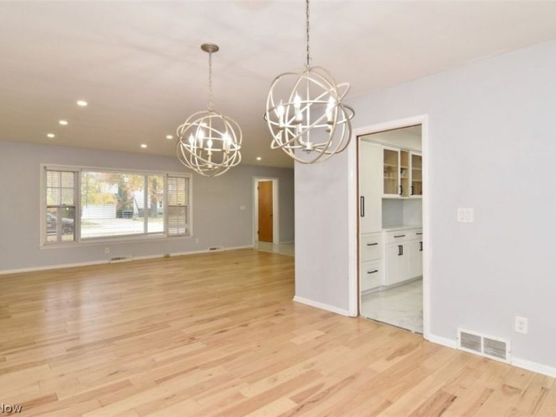 23310 Wendover Drive, Beachwood, OH 44122 Photo 9