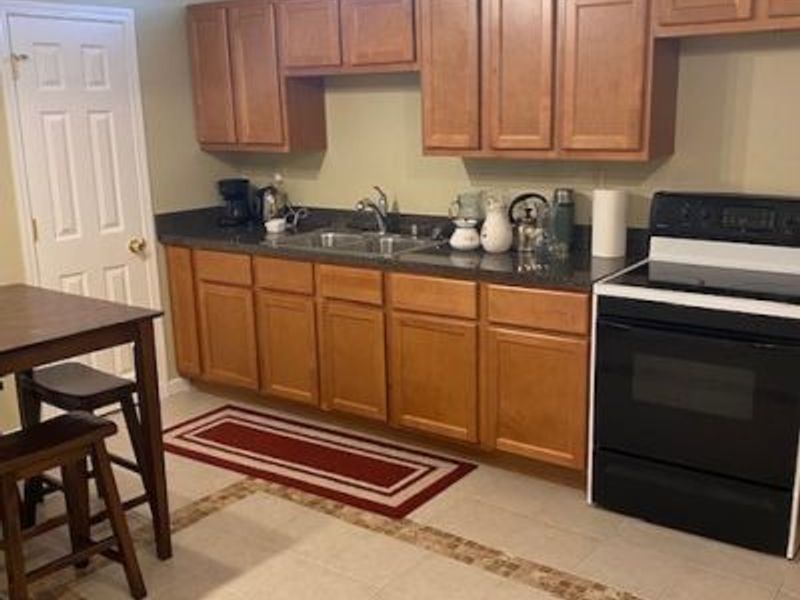 257 Alden Lane, Cleveland, OH 44143 Photo 18