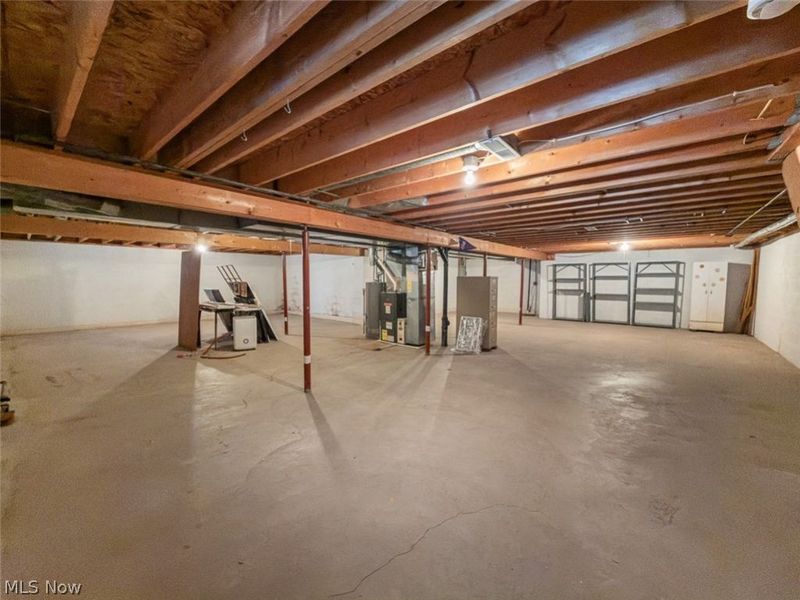 3210 S Billingsgate Circle NW, Canton, OH 44708 Photo 17