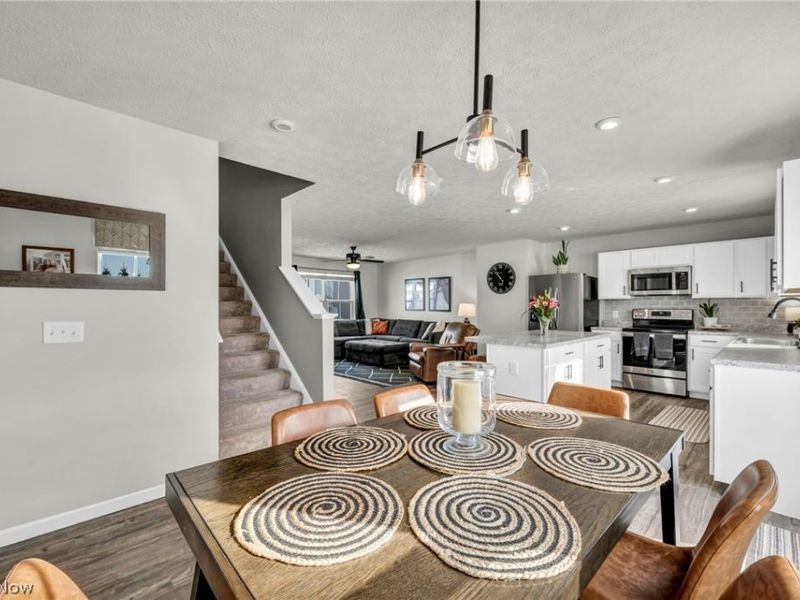 2688 Himelrigh Boulevard, Barberton, OH 44203 Photo 11