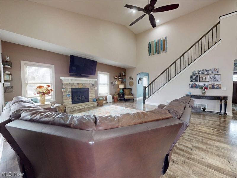 11931 Walton Circle NW, Uniontown, OH 44685 Photo 15