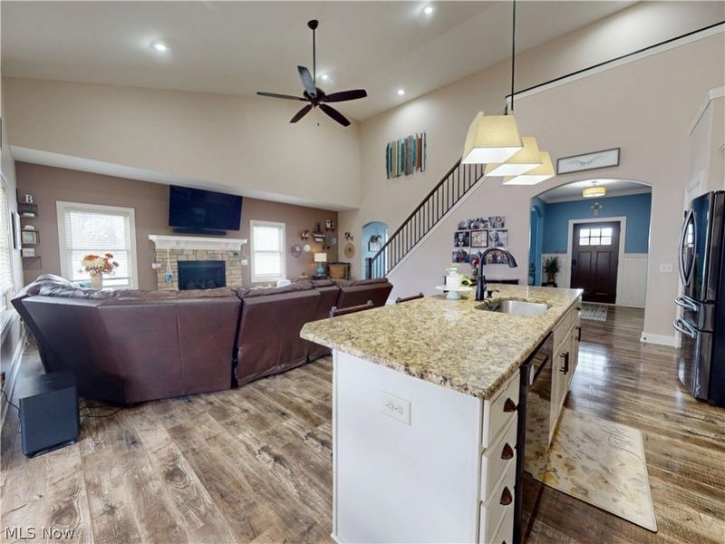 11931 Walton Circle NW, Uniontown, OH 44685 Photo 18