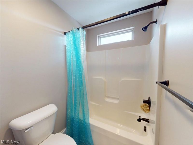 11931 Walton Circle NW, Uniontown, OH 44685 Photo 30