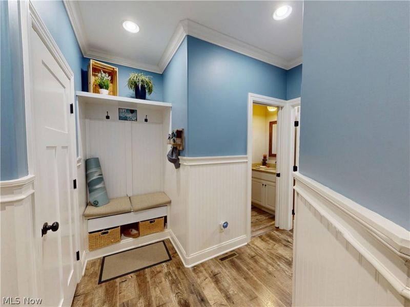 11931 Walton Circle NW, Uniontown, OH 44685 Photo 8