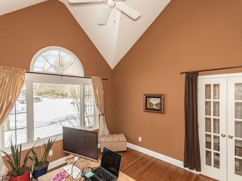 11241 Stanley Lane, Twinsburg, OH 44087 Photo 3