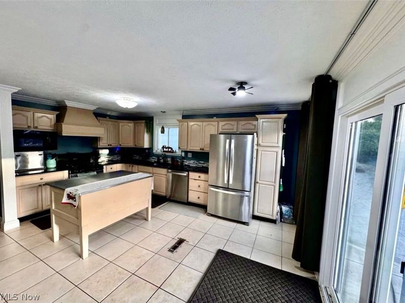 344 E 315th Street, Willowick, OH 44095 Photo 22