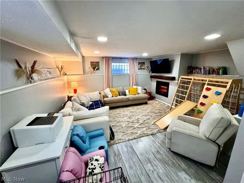 344 E 315th Street, Willowick, OH 44095 Photo 24