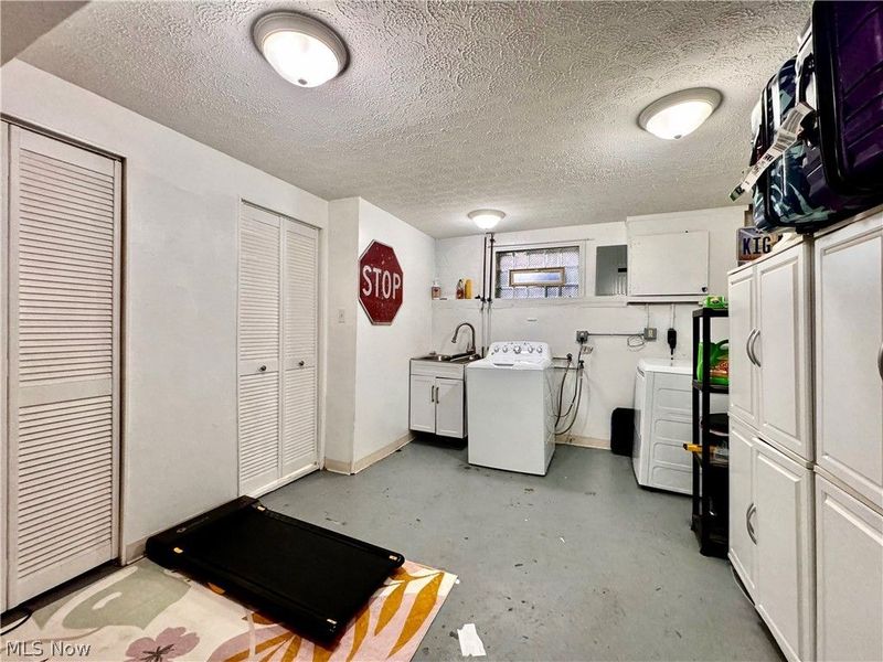 344 E 315th Street, Willowick, OH 44095 Photo 27