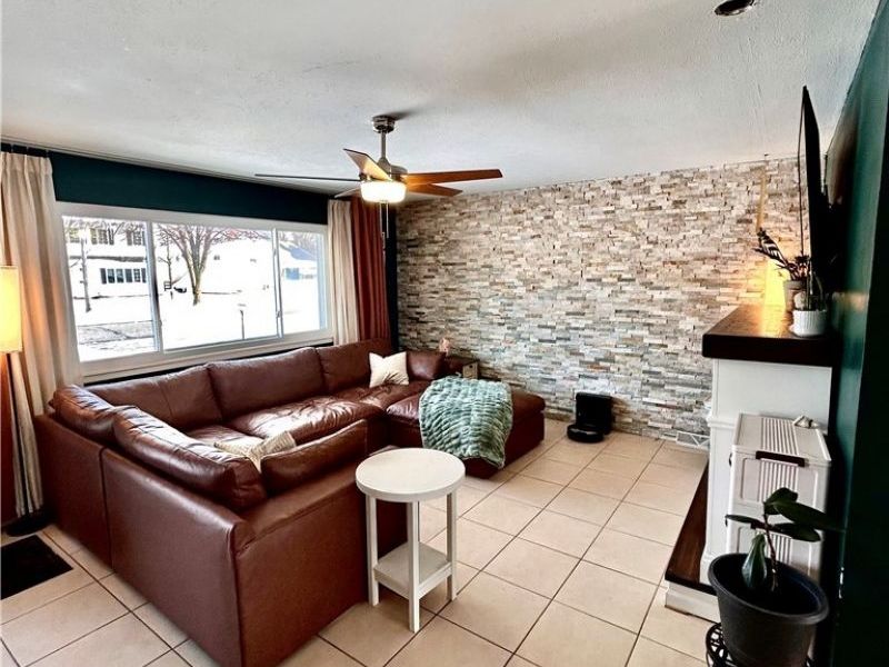 344 E 315th Street, Willowick, OH 44095 Photo 7