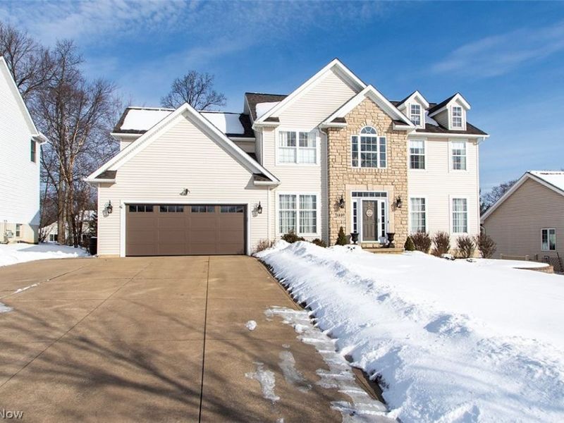 1237 Willow Bend Drive, Medina, OH 44256 Photo 2