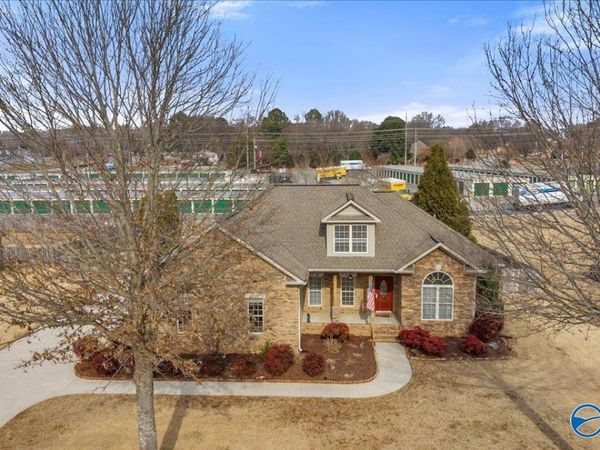 105 Patdean Drive, Huntsville, AL 35811