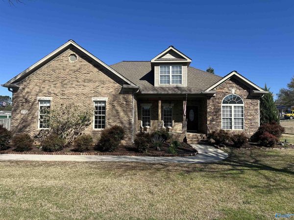 105 Patdean Drive, Huntsville, AL 35811