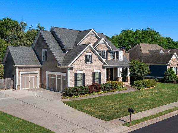 98 Twelve Oaks Drive SE, Cartersville, GA 30120