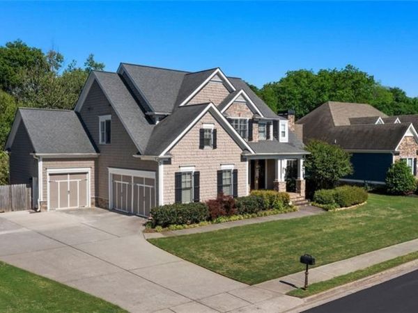 98 Twelve Oaks Drive SE, Cartersville, GA 30120