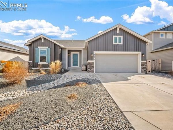 2673 Pony Club Lane, Colorado Springs, CO 80922