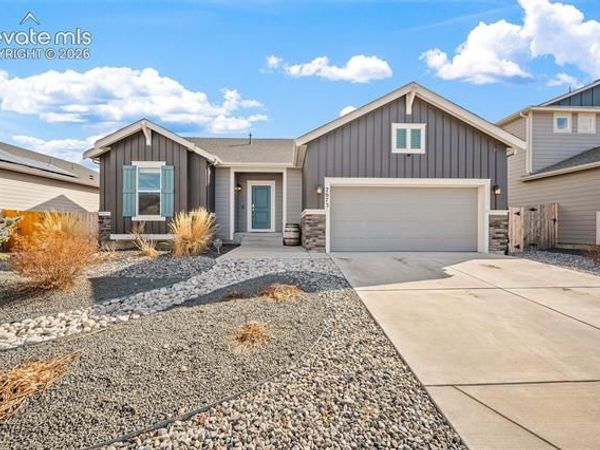 2673 Pony Club Lane, Colorado Springs, CO 80922
