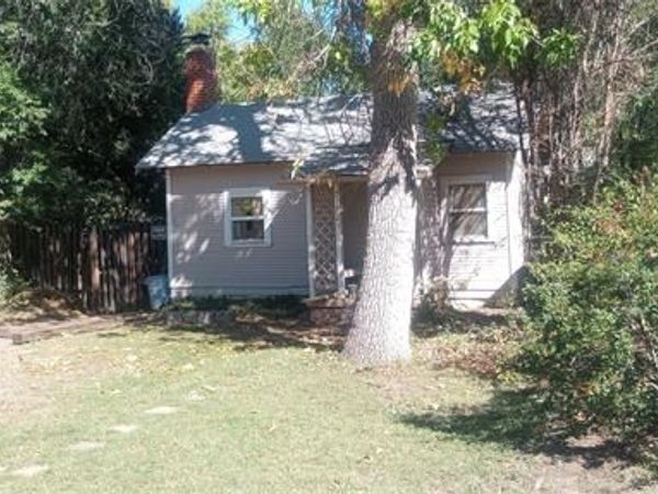 225 Willow Street, Colorado Springs, CO 80903