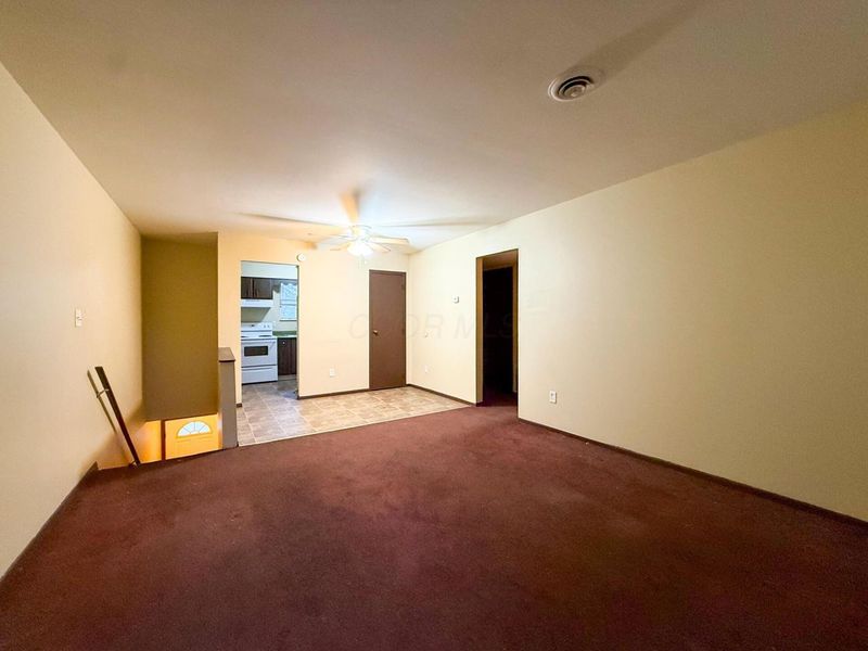 565 Ryan Avenue, Columbus, OH 43223 Photo 10