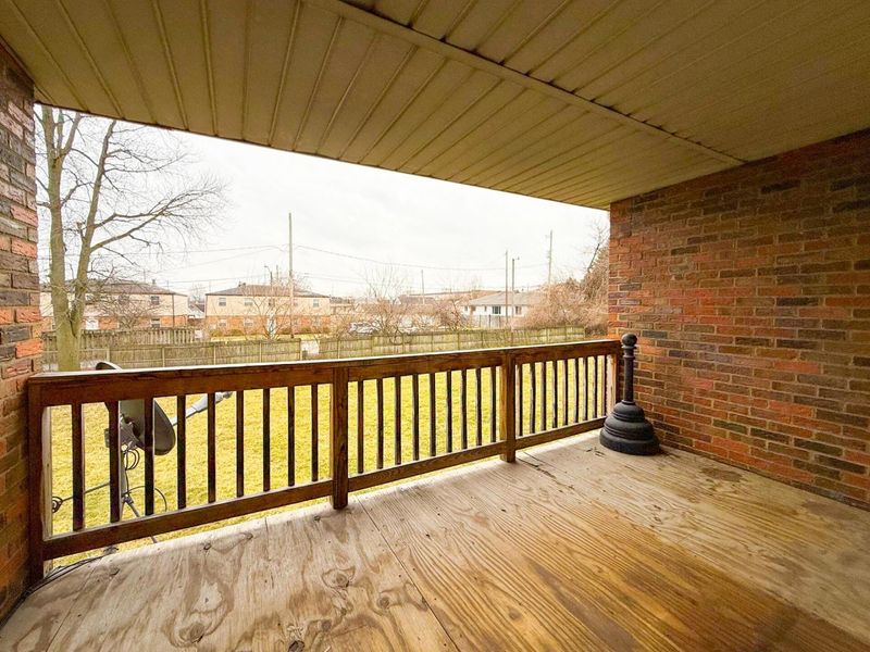 565 Ryan Avenue, Columbus, OH 43223 Photo 16