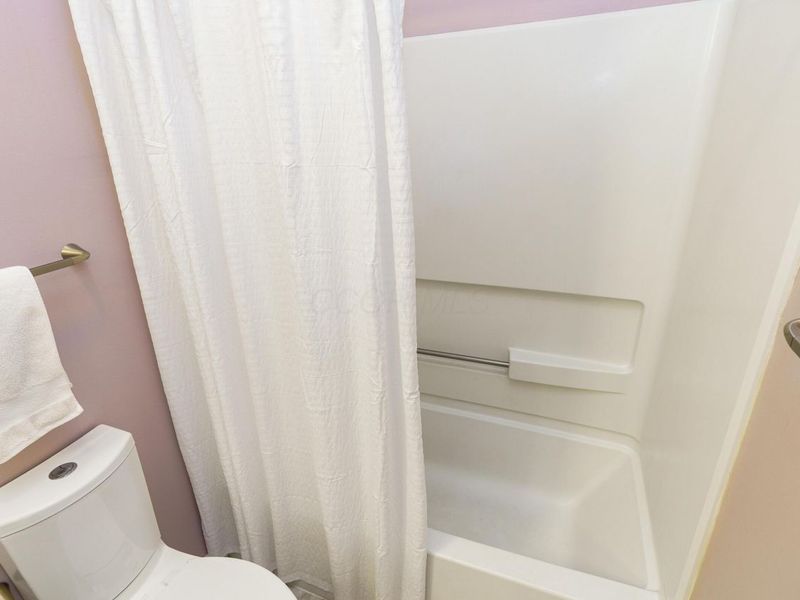 674 Park Street , Columbus, OH 43215 Photo 23