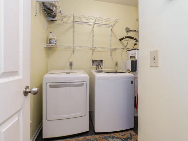 674 Park Street , Columbus, OH 43215 Photo 24