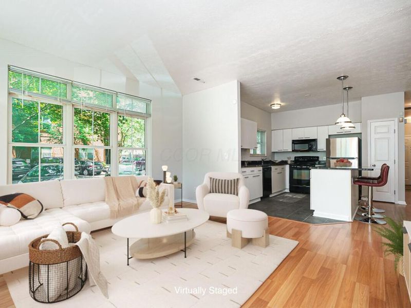 674 Park Street , Columbus, OH 43215 Photo 9