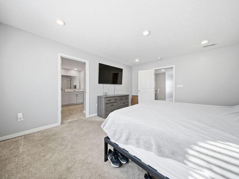 5840 Wynnewood Drive , Grove City, OH 43123 Photo 38