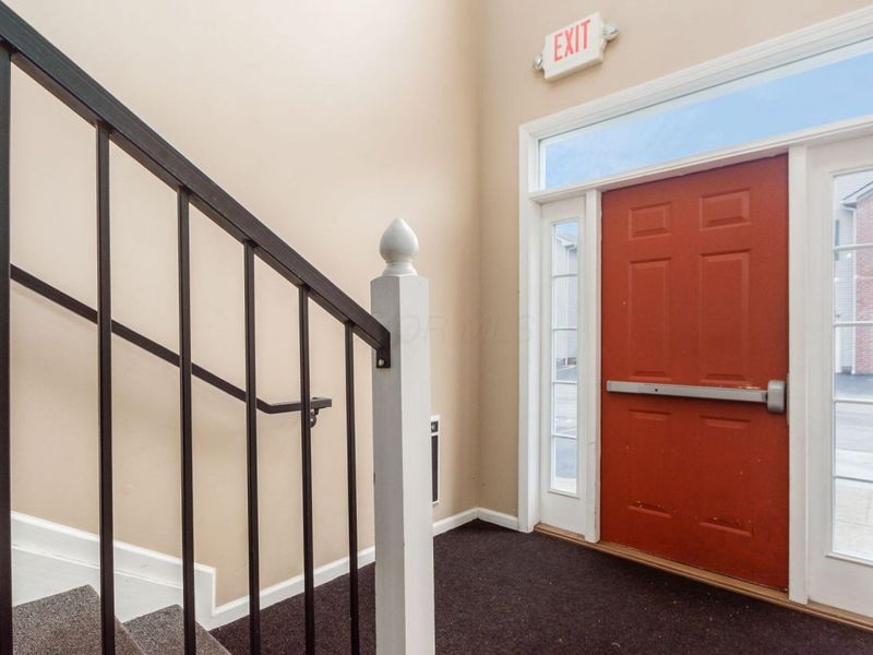 669 Spring Valley Drive, Lewis Center, OH 43035 Photo 6