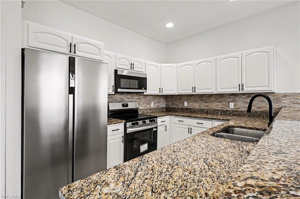 933 Hamilton St , Immokalee, FL 34142 Photo